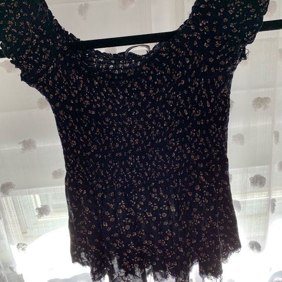 Crop top - Picture 2 of 5